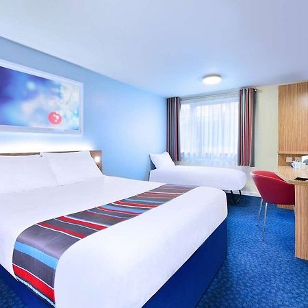 Travelodge Ryde  Εξωτερικό φωτογραφία