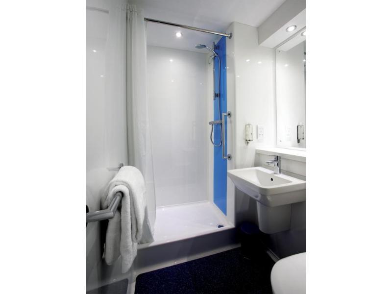 Travelodge Ryde  Εξωτερικό φωτογραφία